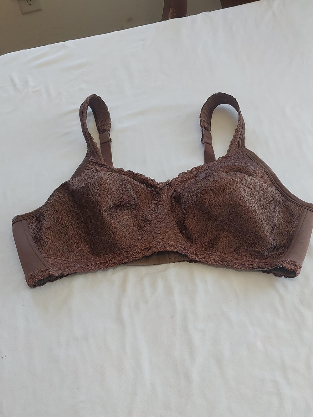 18 Hour By Playtex Mapleleaf Brown Lace Full-Coverage Wireless Bra .44c